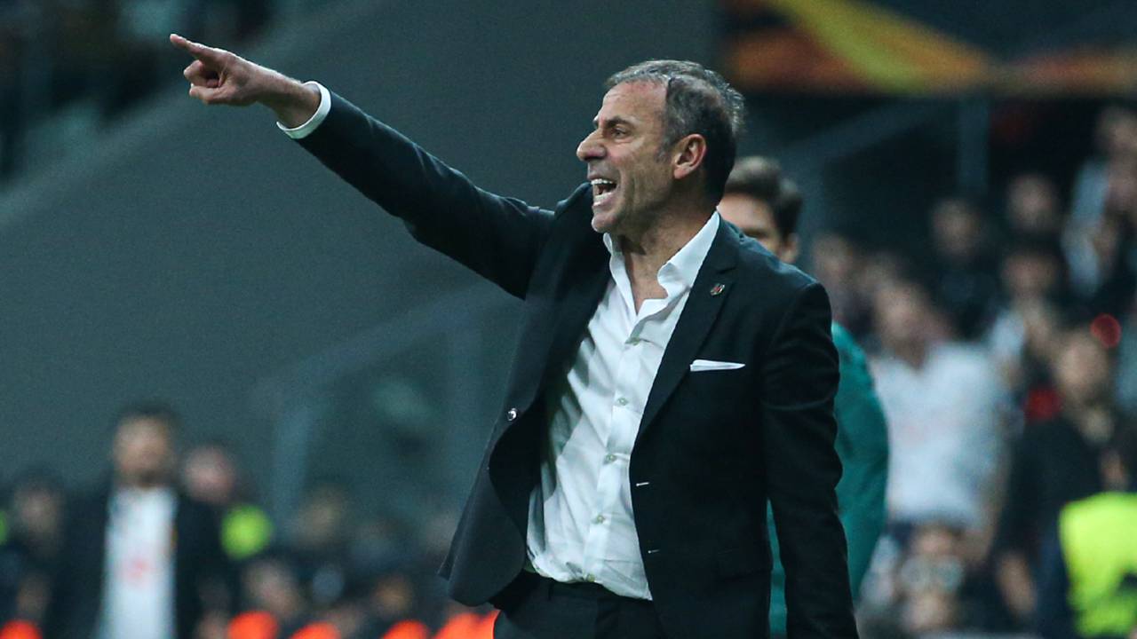 Abdullah Avcı derbi galibiyetiyle hayata döndü