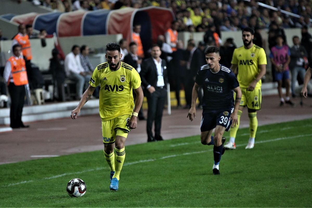 Fenerbahçe zorlanmadan tur atladı