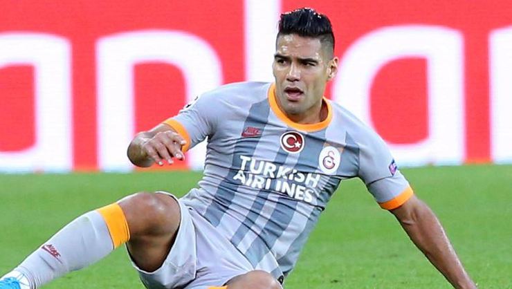 Falcao'yu soğuk oda iyileştirecek