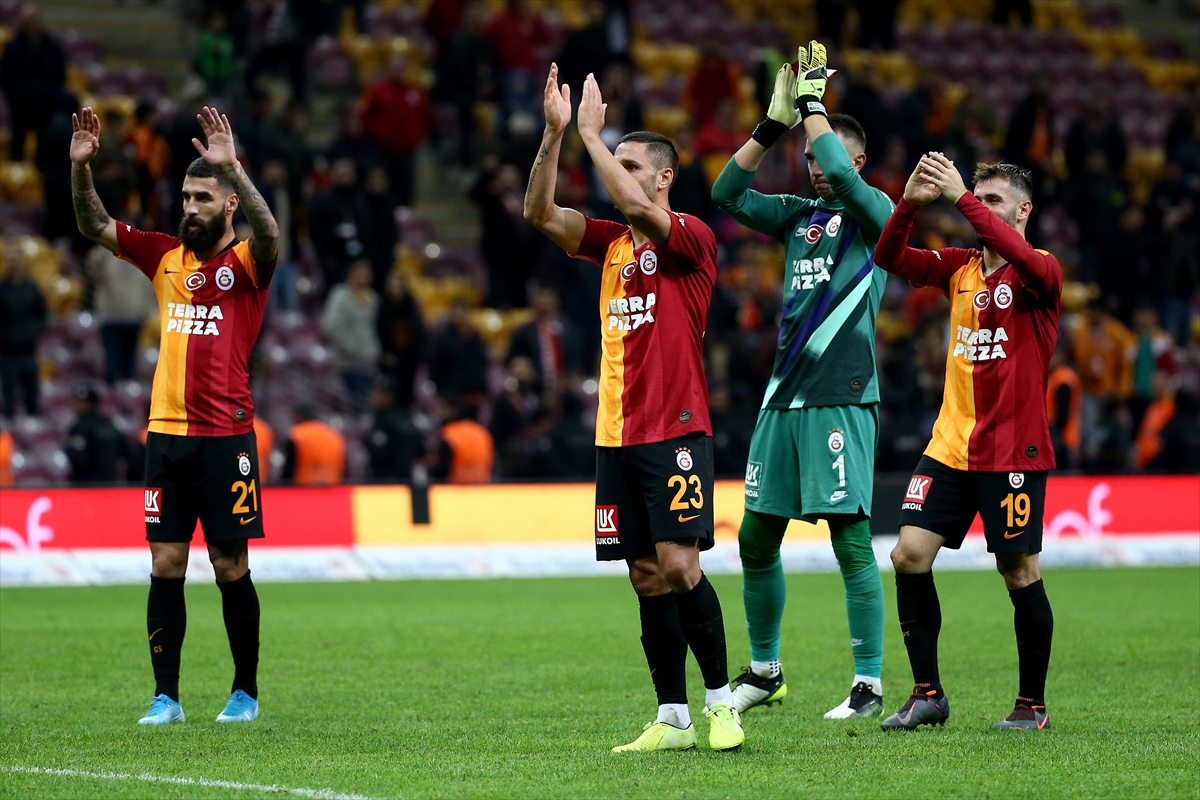 Ömer Bayram hırsıyla alkış topladı