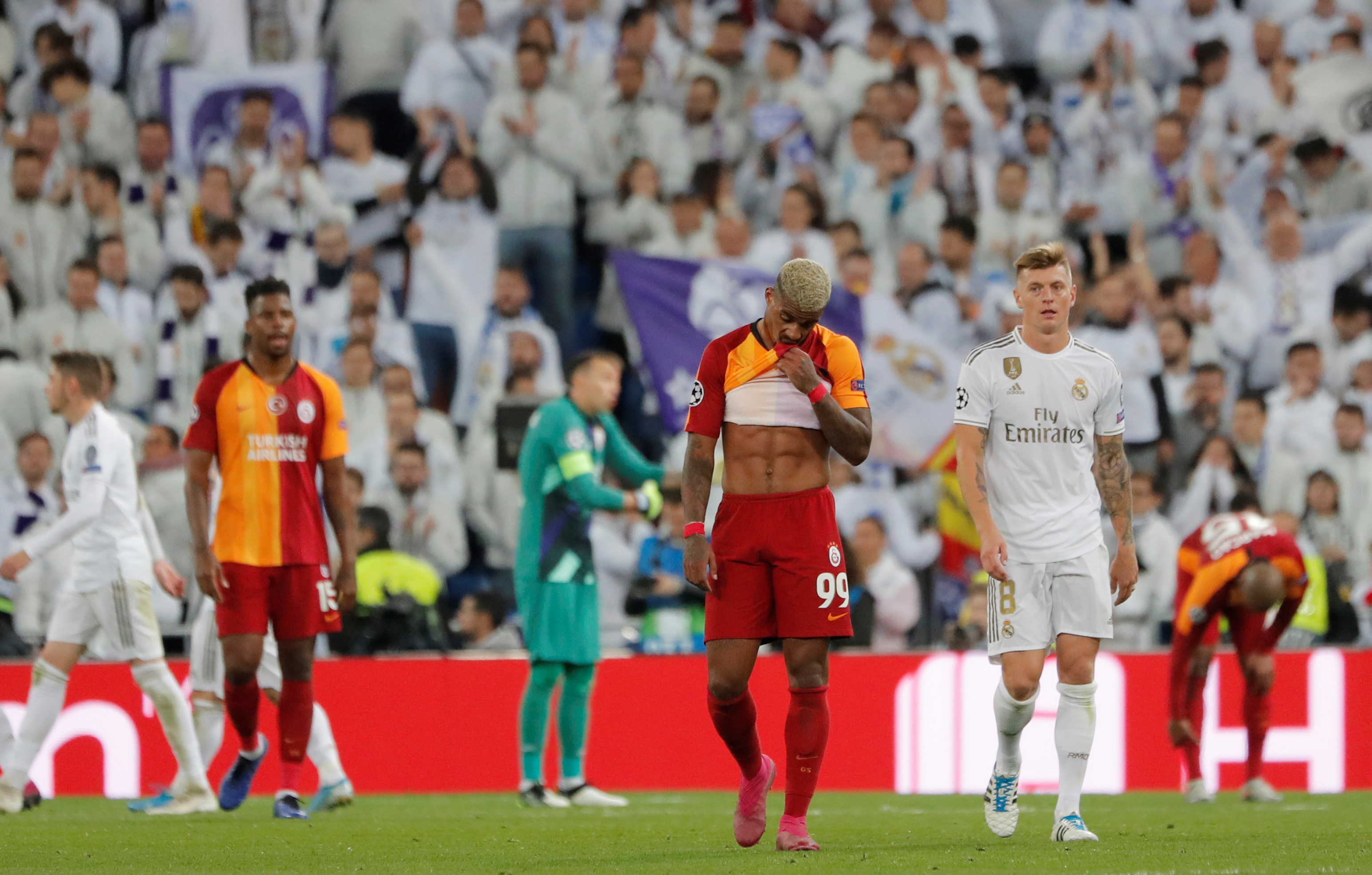 Galatasaray Real Madrid'den fark yedi