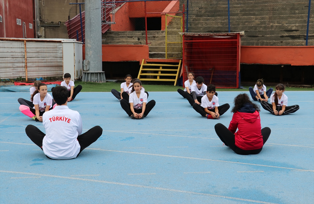 Geleceğin milli atletleri 'Stad Atletik'te yetişiyor