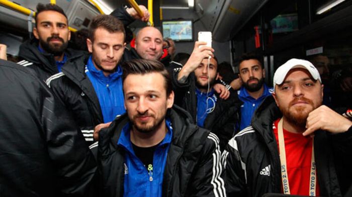 Kura çekimi sonrası sosyal medyada dönen caps