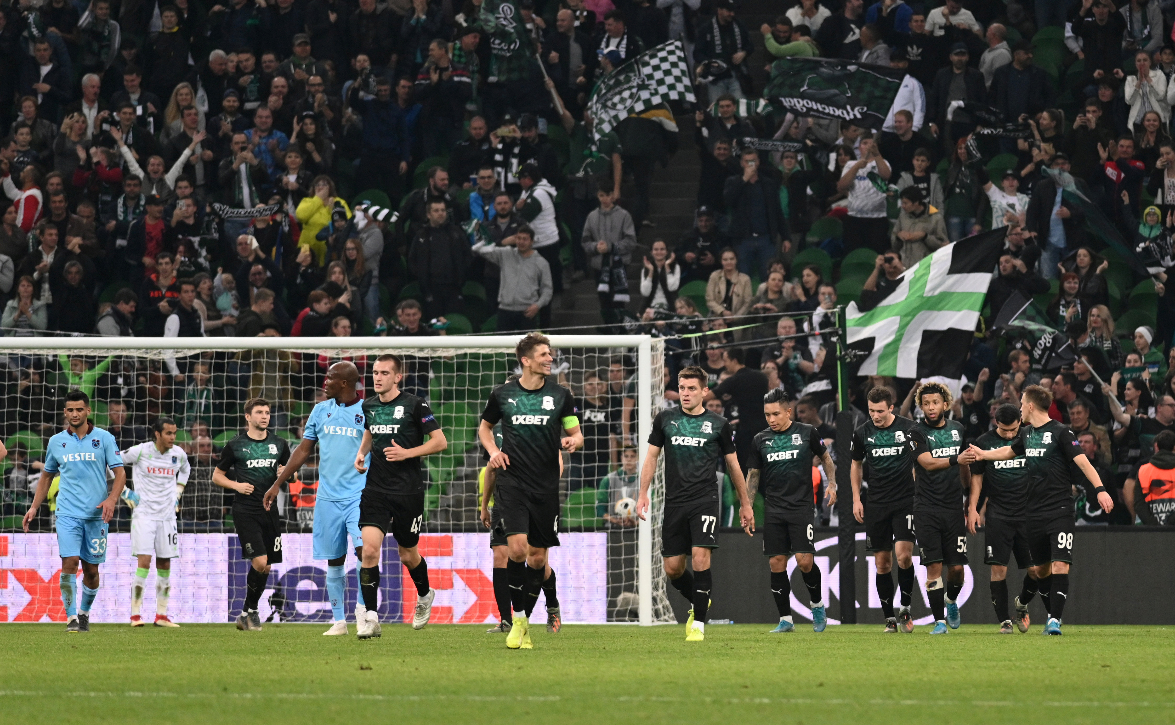 r Trabzonspor Avrupa defterini kapattı