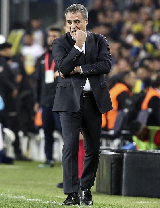 Ersun Yanal: Bir şeyleri değiştirmek için çaba harcıyoruz