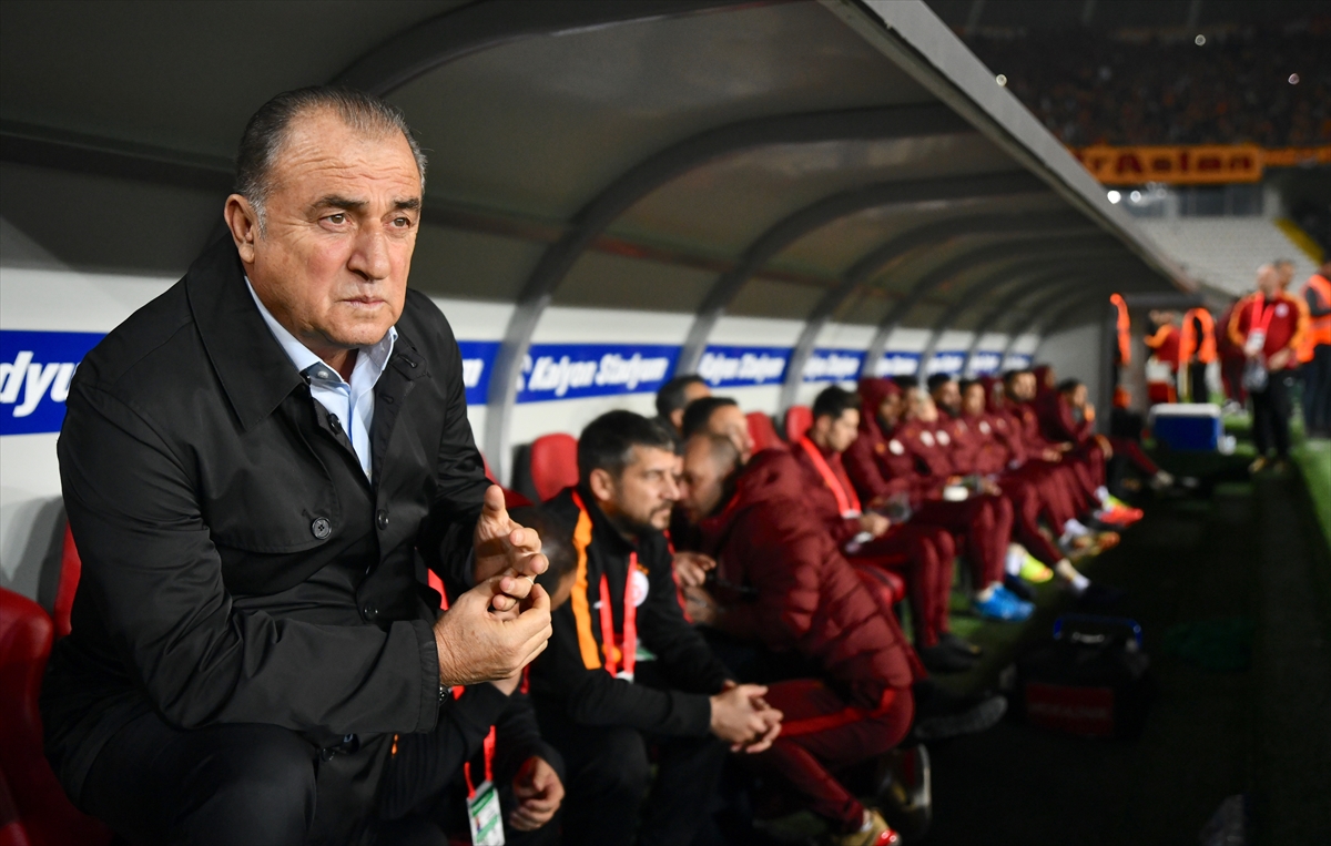 a Fatih Terim: Acaba kendilerini Antep'e mi sakladılar dedim