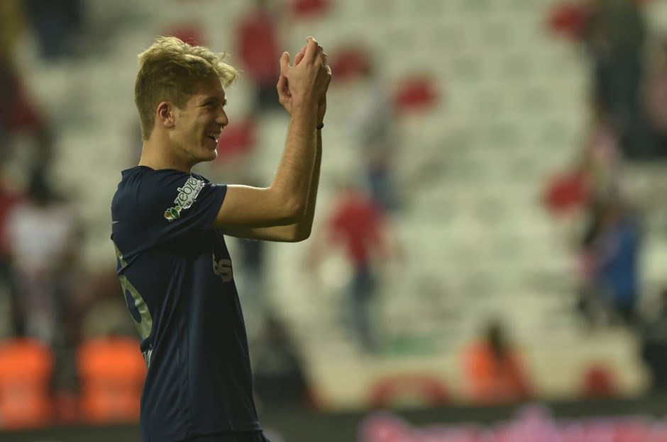 Antalyaspor, Bülent Korkmaz ile yollarını ayırdı