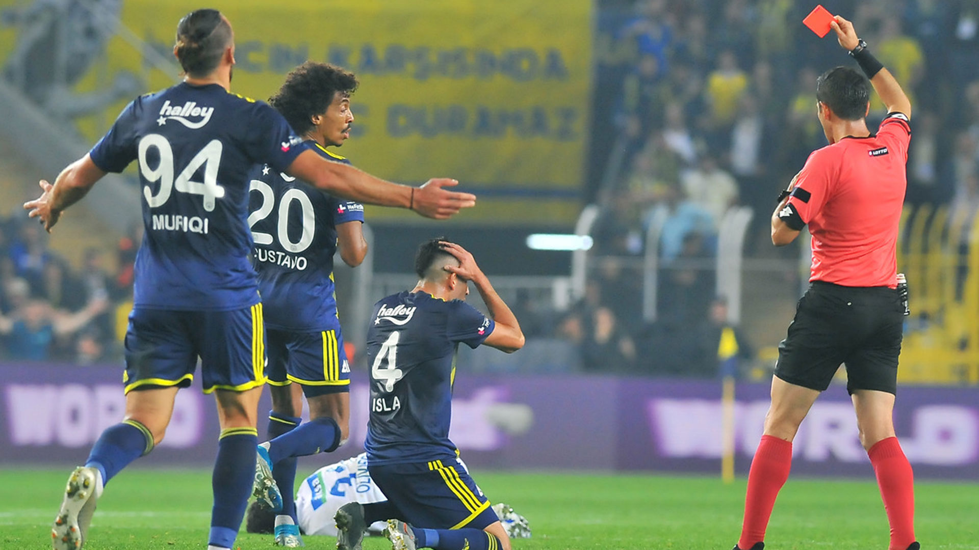 PFDK'dan Isla ve Abdulkadir'e 2'şer maç ceza