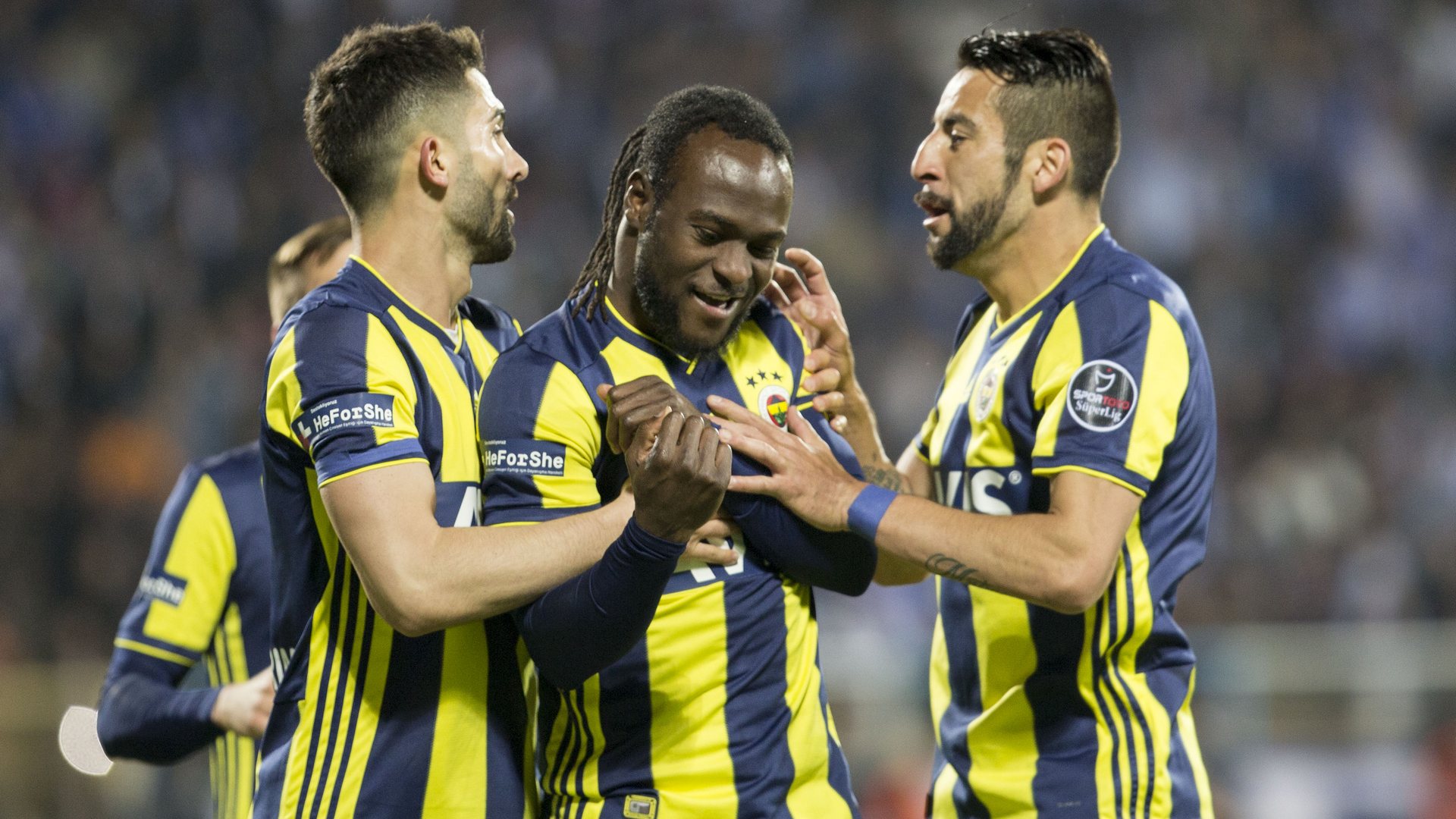a Moses'ın yerine Ahmed Musa geliyor