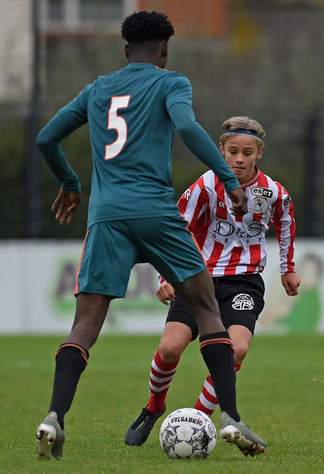Ajax U15, Sparta'ya 6 attı