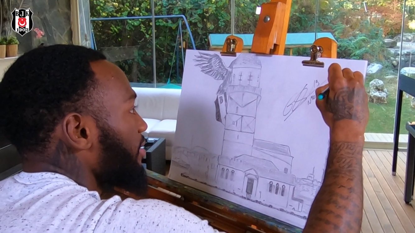 N'Koudou: Türkiye'de dinimi daha rahat yaşıyorum