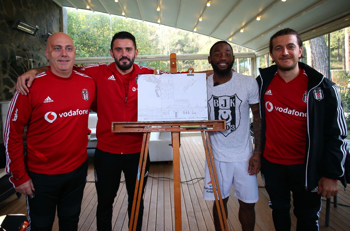 N'Koudou: Türkiye'de dinimi daha rahat yaşıyorum