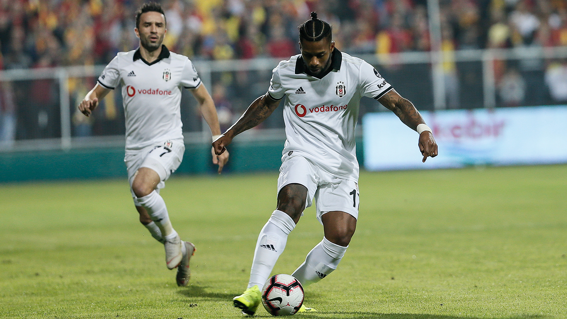 Beşiktaş'ta gönderilecek isimler