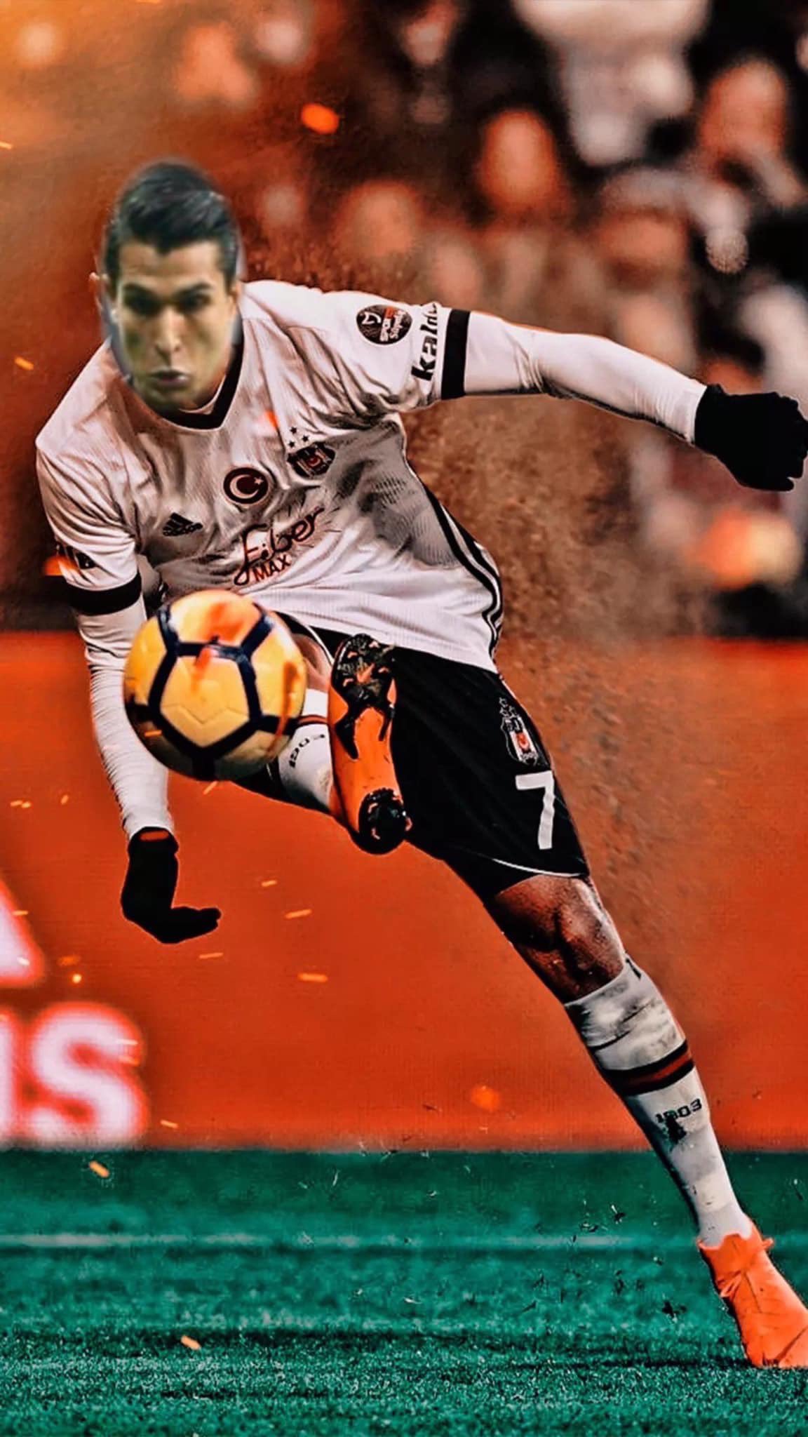 Necip Uysal'dan trivela denemesi