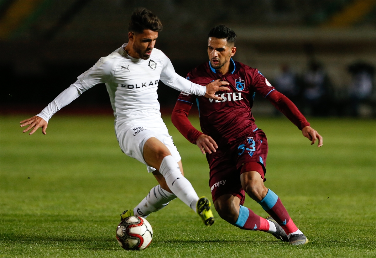 Trabzonspor, Altay karşısında avantajı kaptı