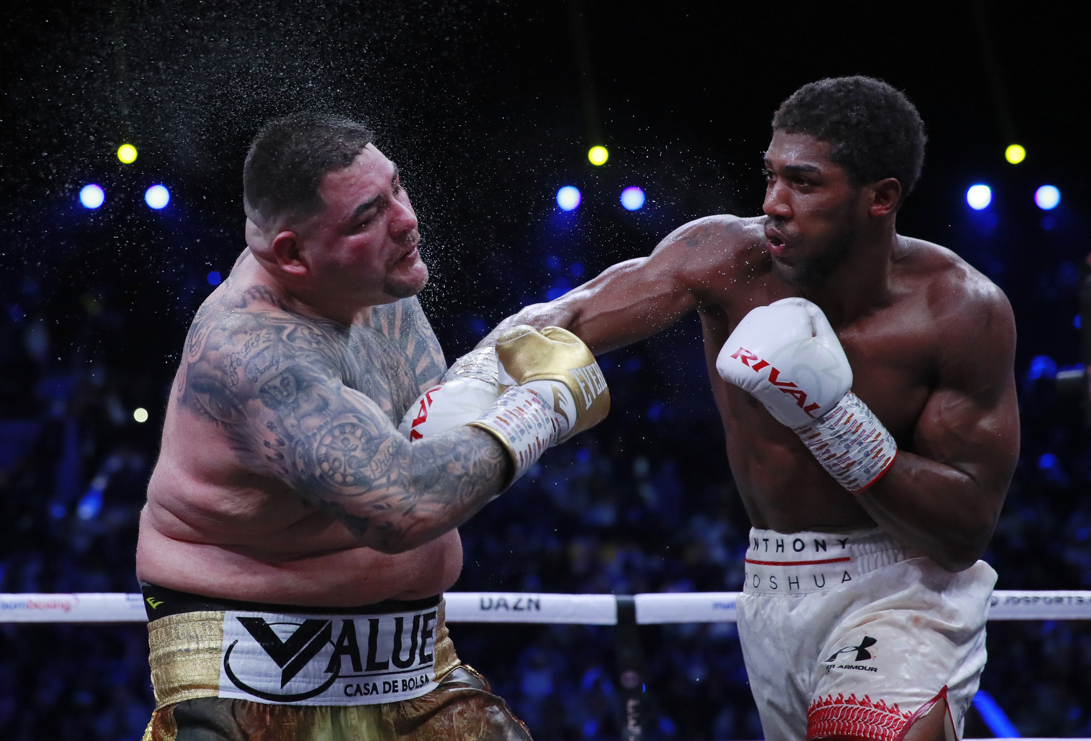 r Anthony Joshua, Andy Ruiz'den rövanşı aldı