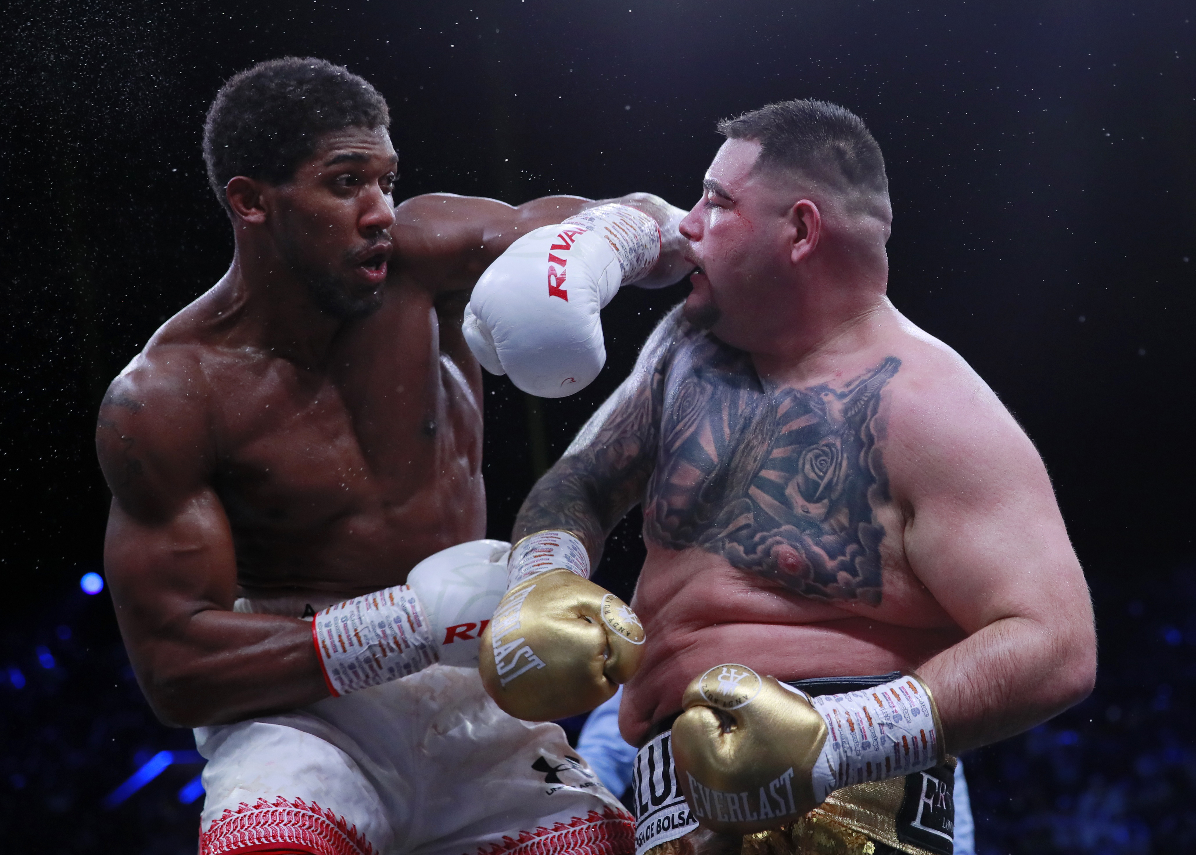 r Anthony Joshua, Andy Ruiz'den rövanşı aldı