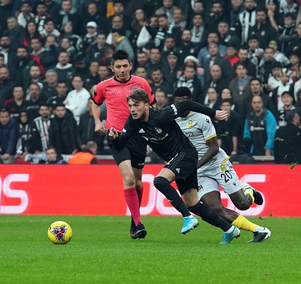 i Beşiktaş son dakikalarda kaybetti