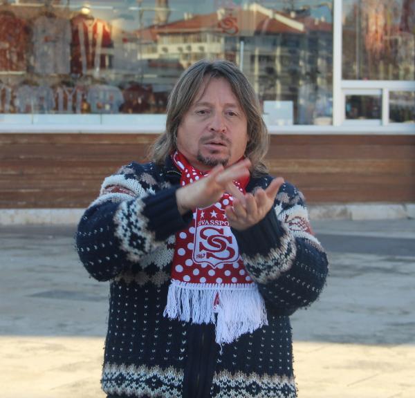 Sivas'ta işitme engelli taraftara kötü tezahürat cezası