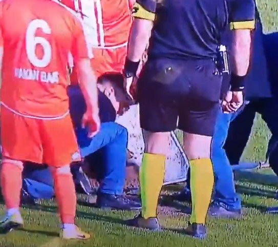 Saha zemini çökünce dışarıdan kum getirildi