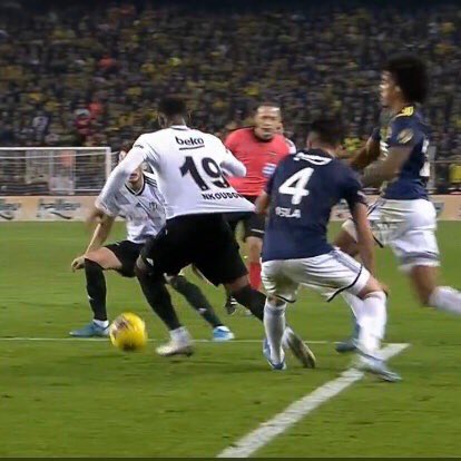 Ahmet Nur Çebi: VAR kayıtları açıklansın