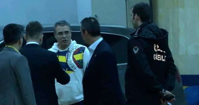 Ersun Yanal: Hiçbir yönetici yanımda değil