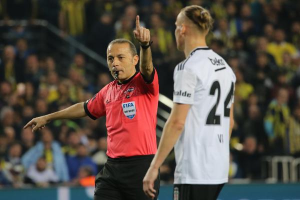 Cüneyt Çakır ve Mete Kalkavan'a görev verilmedi