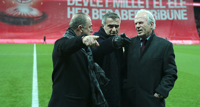 Şenol Güneş'ten Terim ve Denizli'ye kitap önerisi