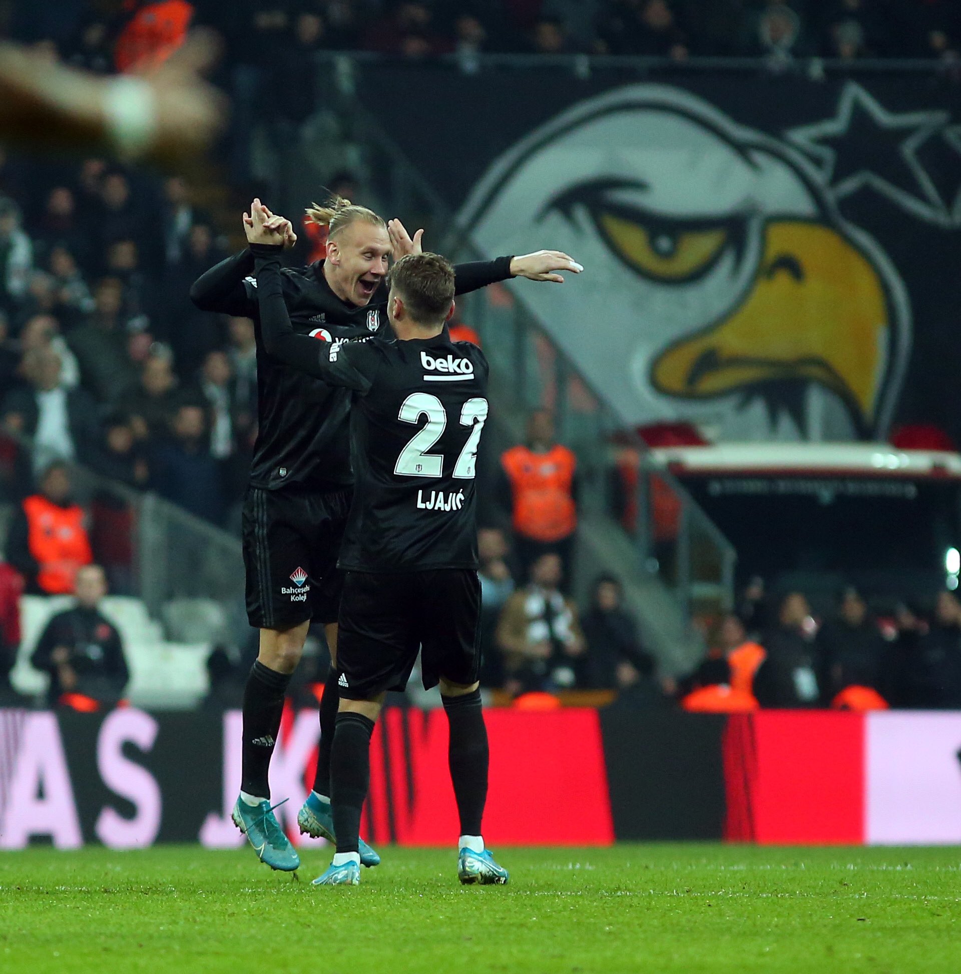Beşiktaş, Gençlerbirliği'ne 4 attı