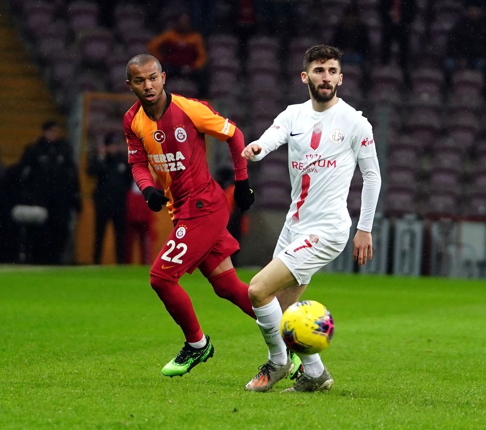 Galatasaray Antalya'ya 5 attı