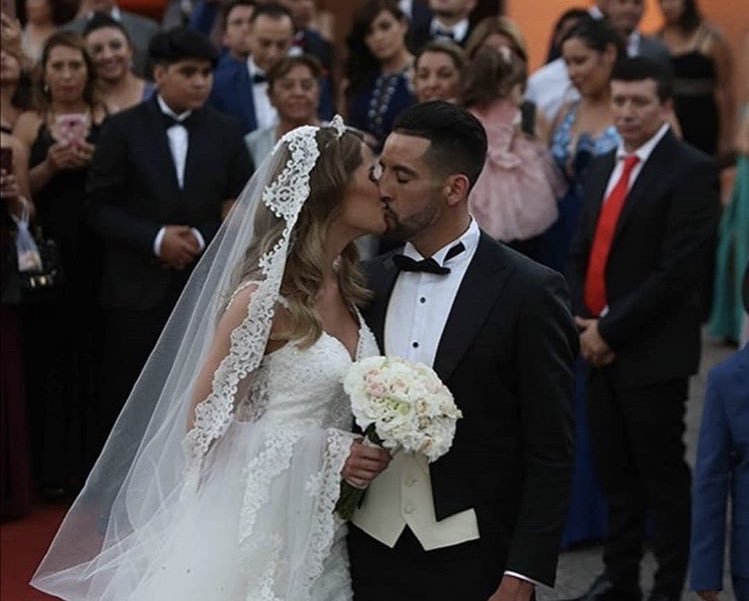 Isla'nın mutlu günü