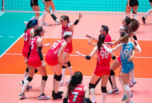 Filenin Sultanları yarı finalde