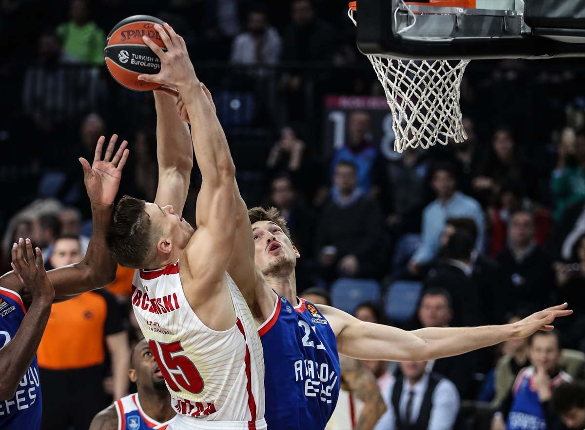 a Anadolu Efes, Avrupa'da seriye devam ediyor