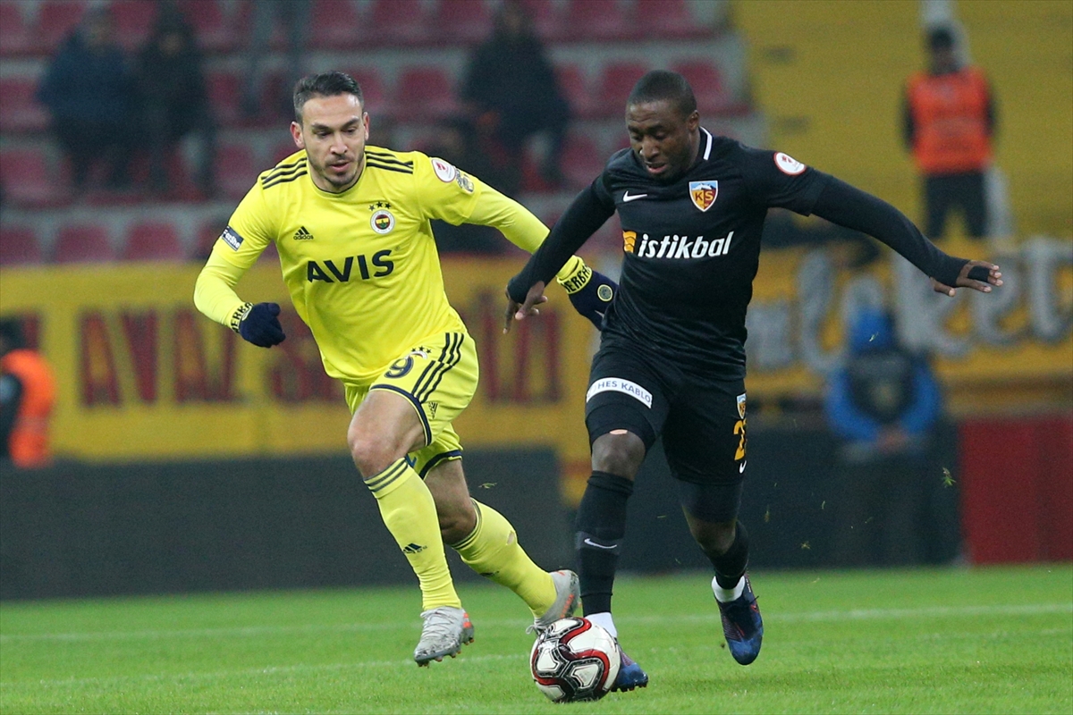 a Fenerbahçe Kayserispor'la yenişemedi