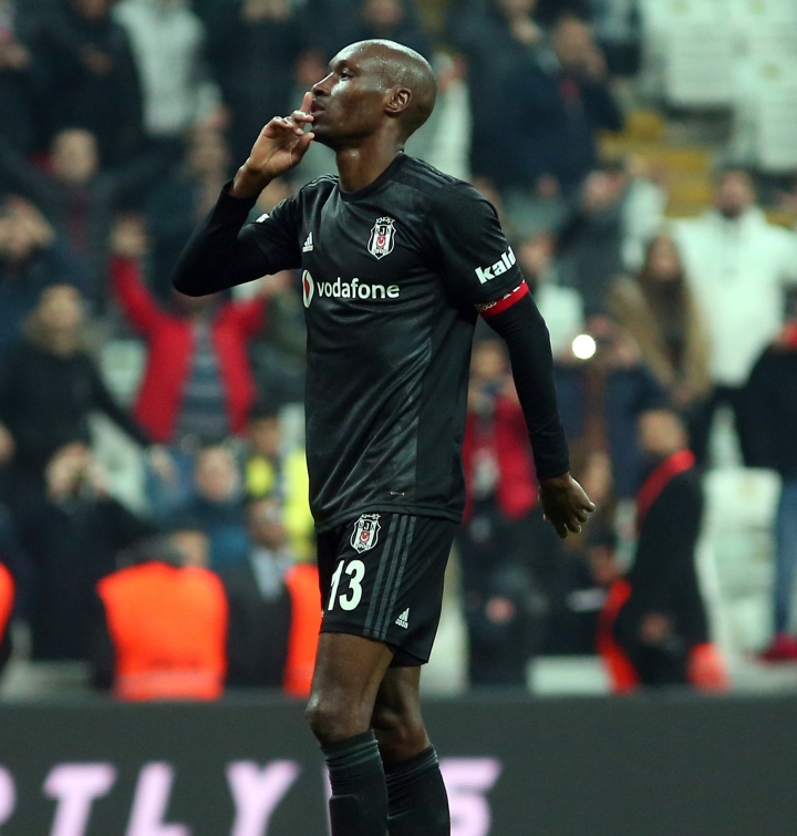 Atiba Hutchinson'a gelen teklif reddedildi