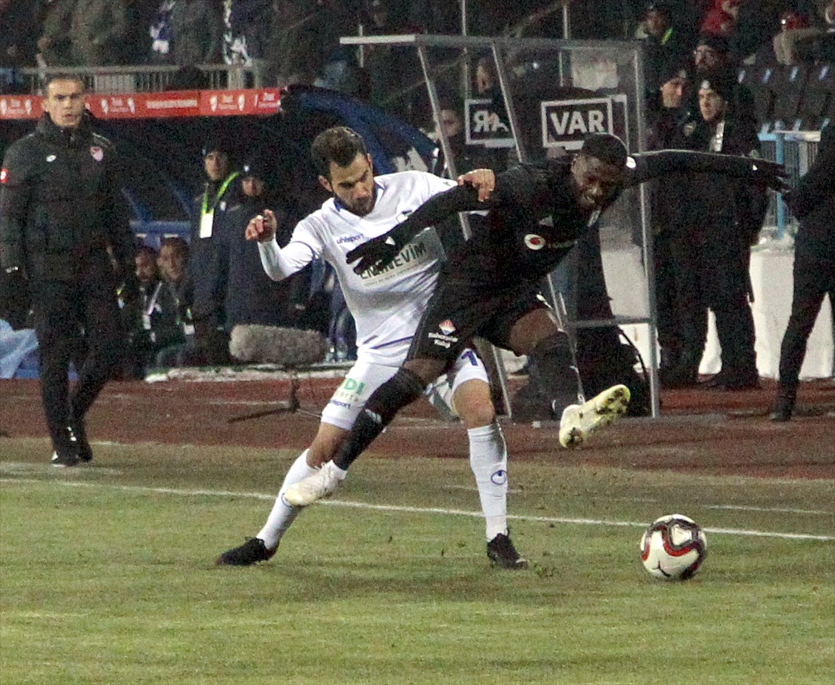a Beşiktaş, Erzurum'da kaybetti