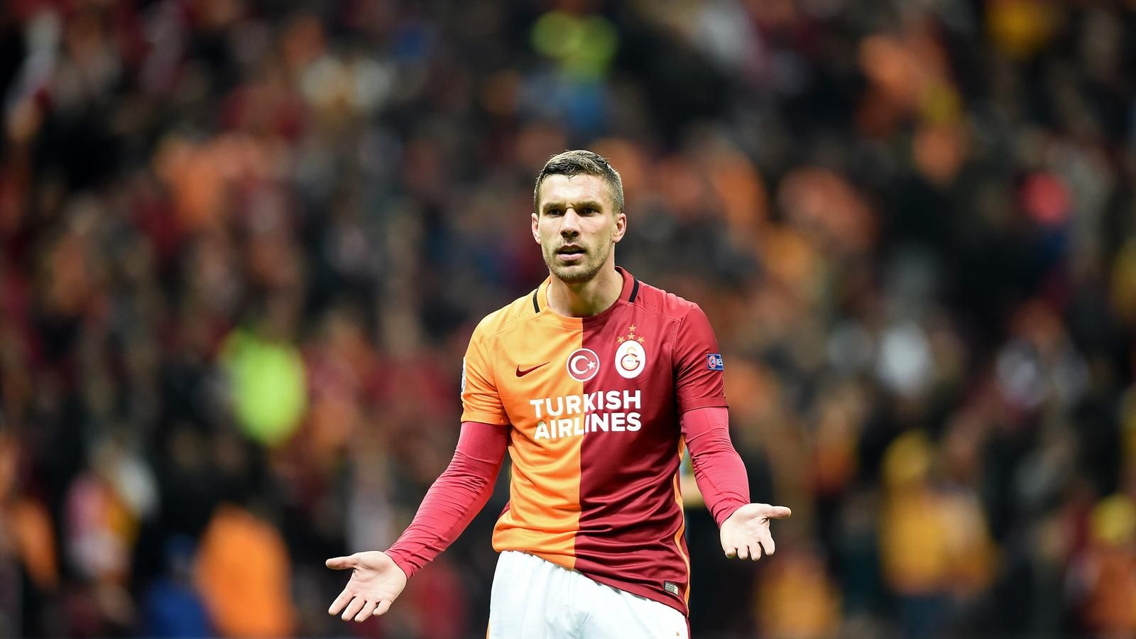 a Antalya'da hedef Lukas Podolski
