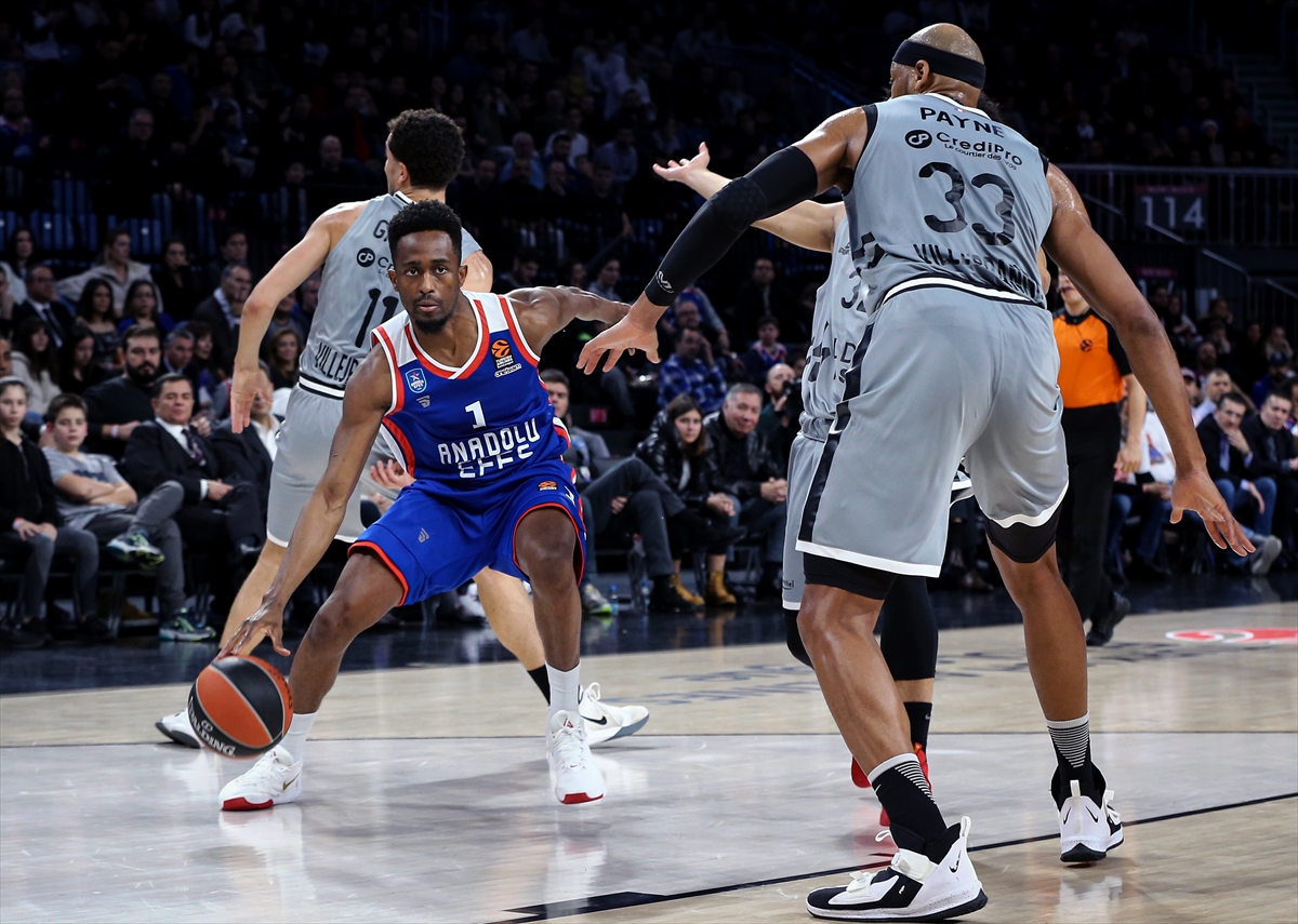 Anadolu Efes, Avrupa Ligi'nde ASVEL'e şans vermedi
