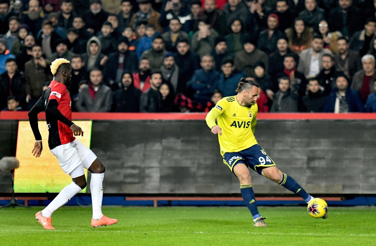 a Fenerbahçe 3 puanla döndü