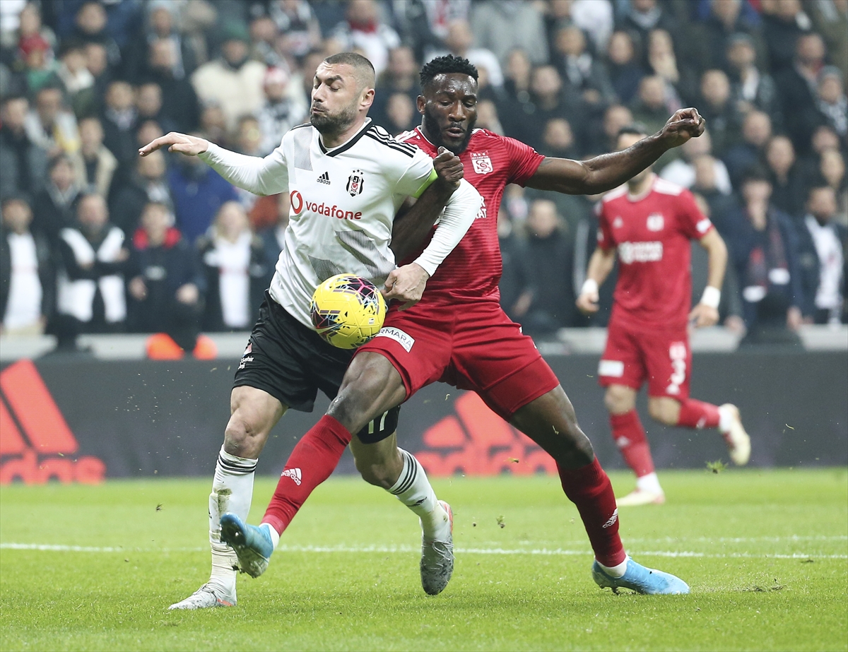 a Beşiktaş evinde Sivasspor'a yenildi