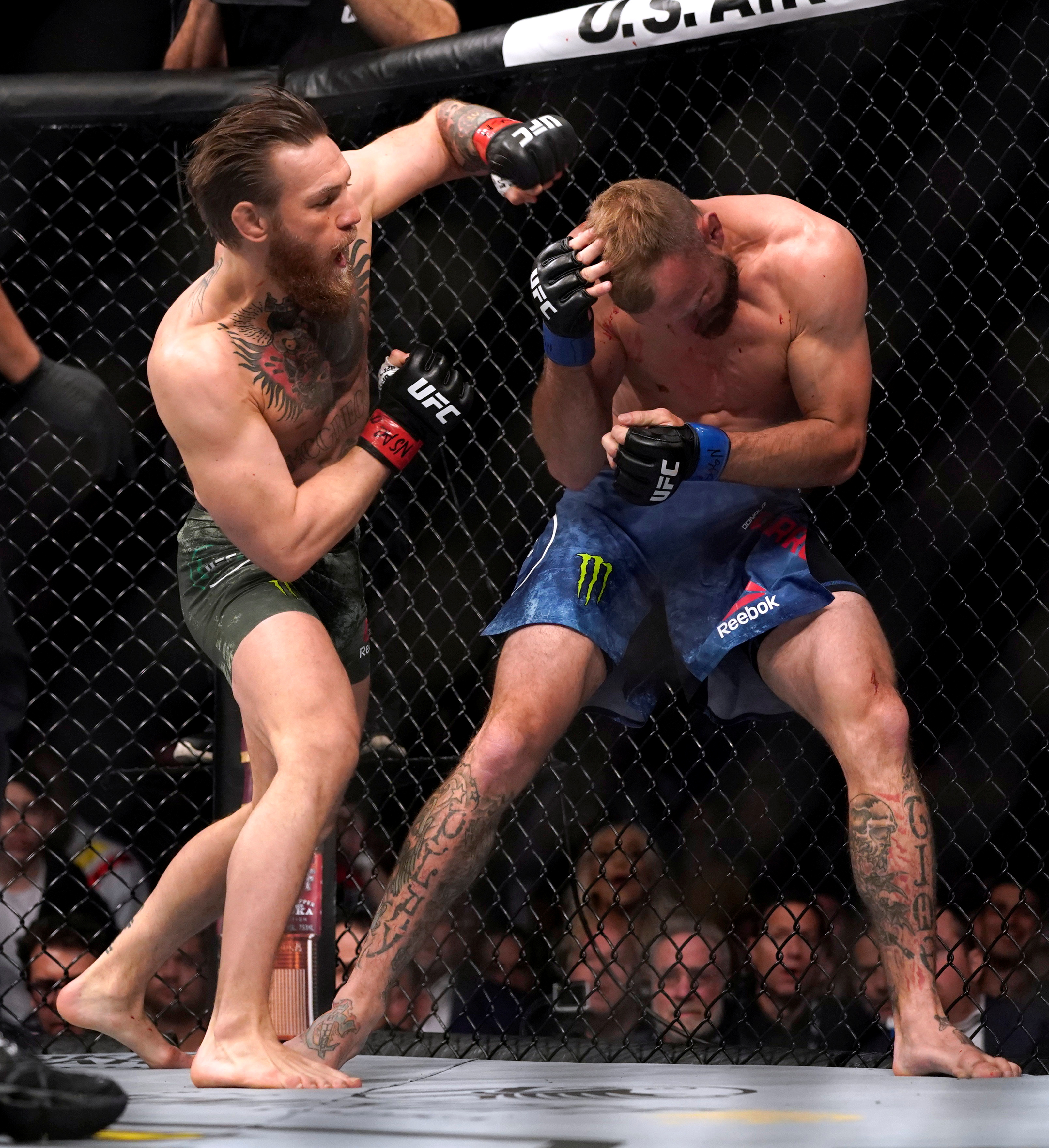 r McGregor, Cerrone'u 40 saniyede nakavt etti