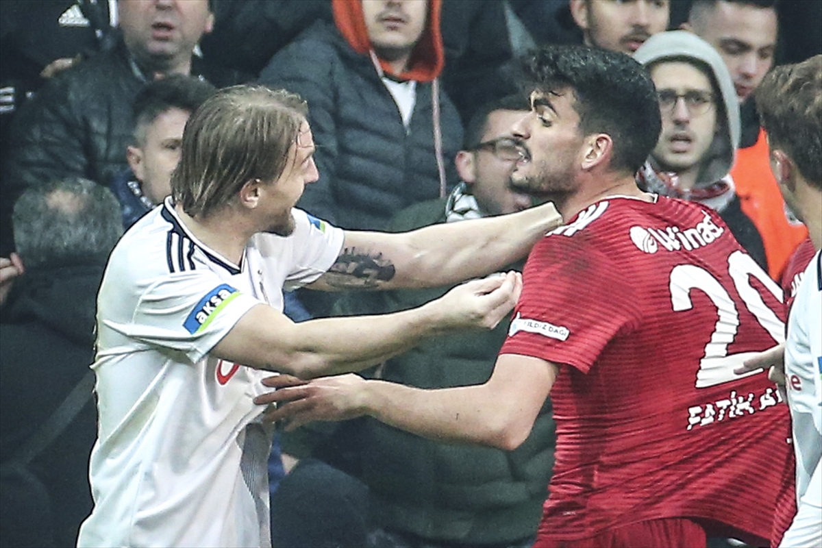 Fatih Aksoy: Taraftarın tepkisi beni kırdı