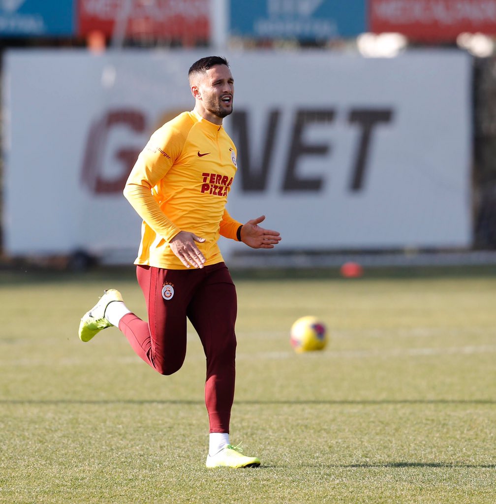 Florin Andone takıma döndü