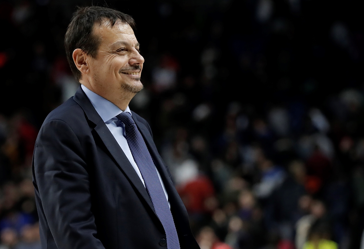 a Anadolu Efes, Avrupa Ligi'nde Real Madrid'i yendi