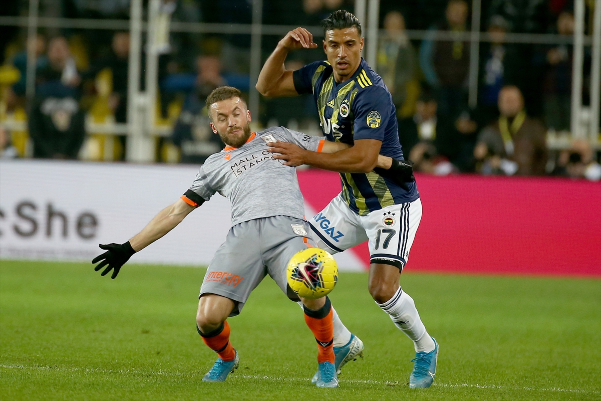 Fenerbahçe Başakşehir'i mağlup etti