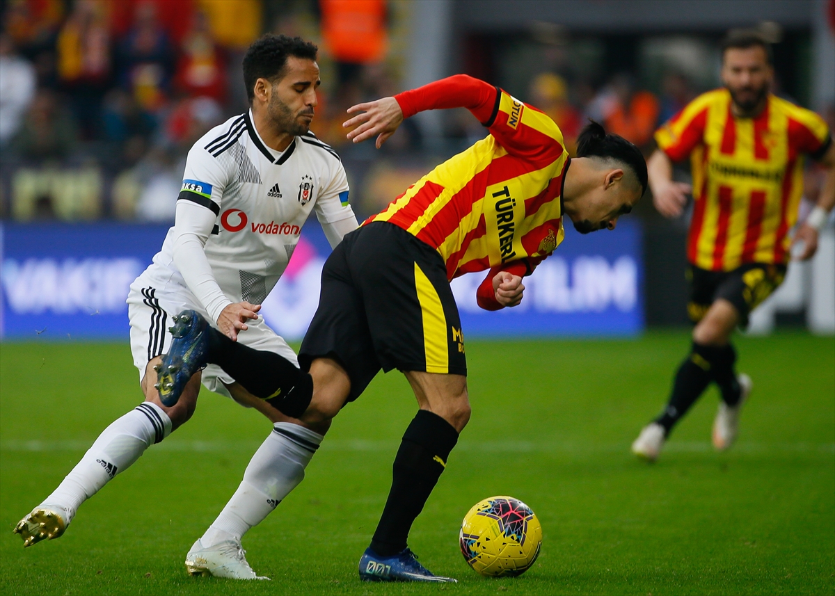 Beşiktaş, İzmir'den eli boş döndü