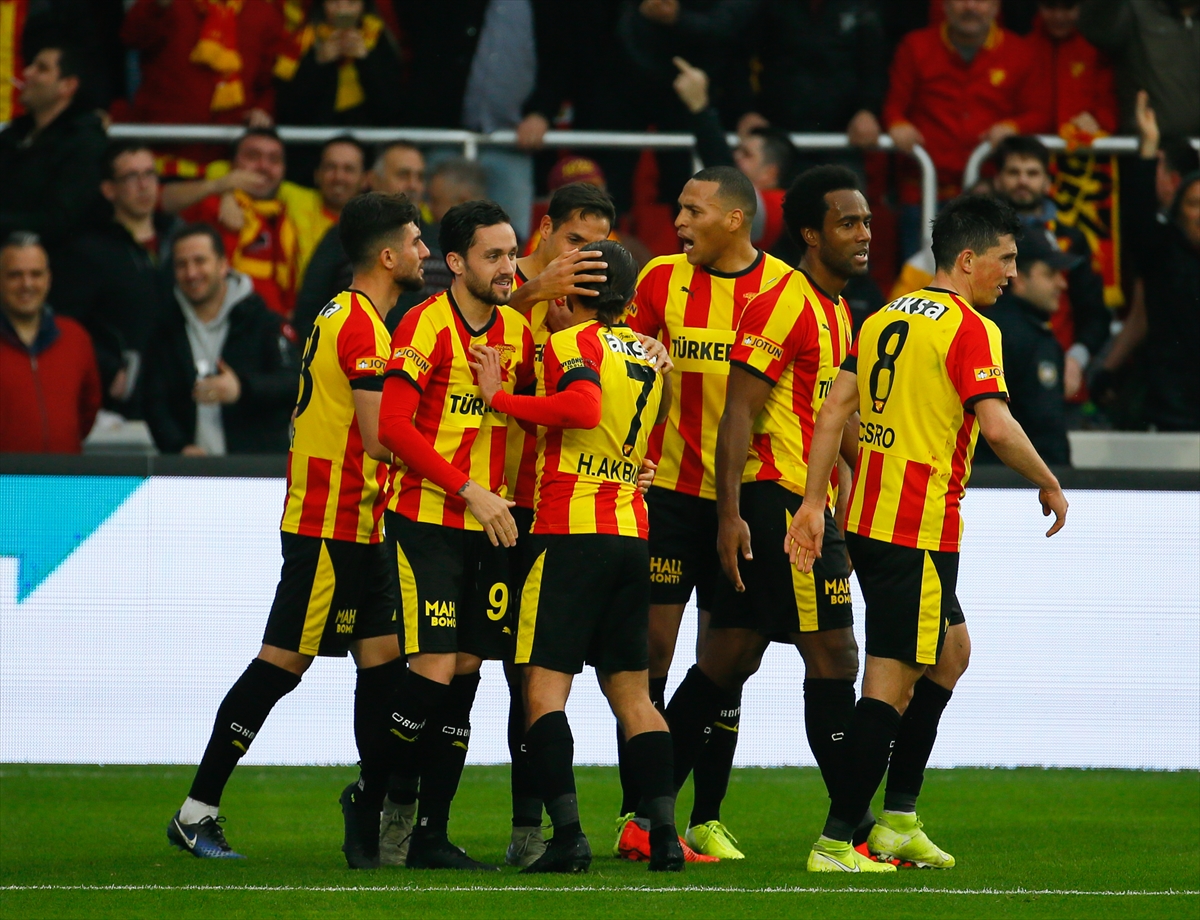 Beşiktaş, İzmir'den eli boş döndü