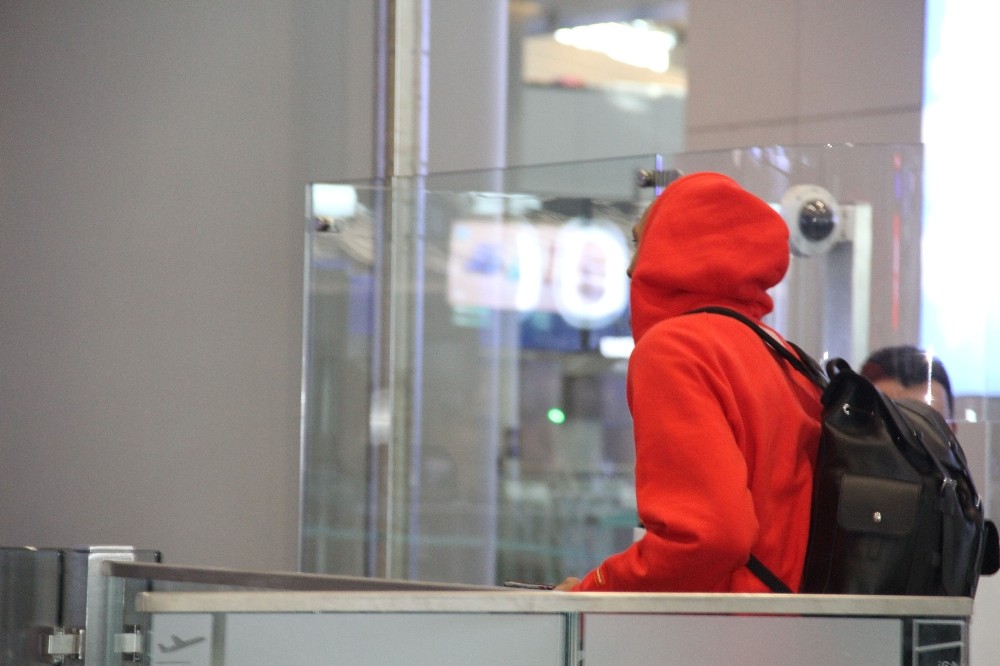 i Nzonzi, İstanbul'dan ayrıldı