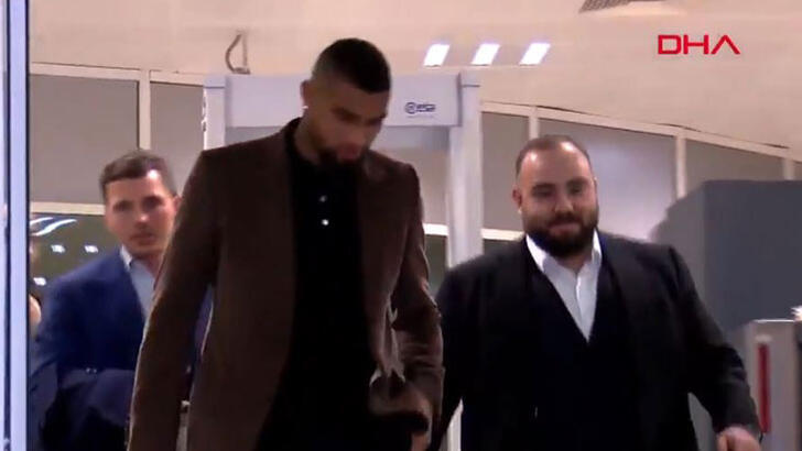 d Beşiktaş'ın kiraladığı Boateng İstanbul'a geldi