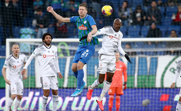 Beşiktaş, Rize'den 3 puanla döndü